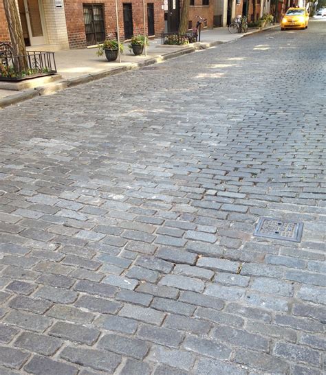 origin of nyc cobblestones.